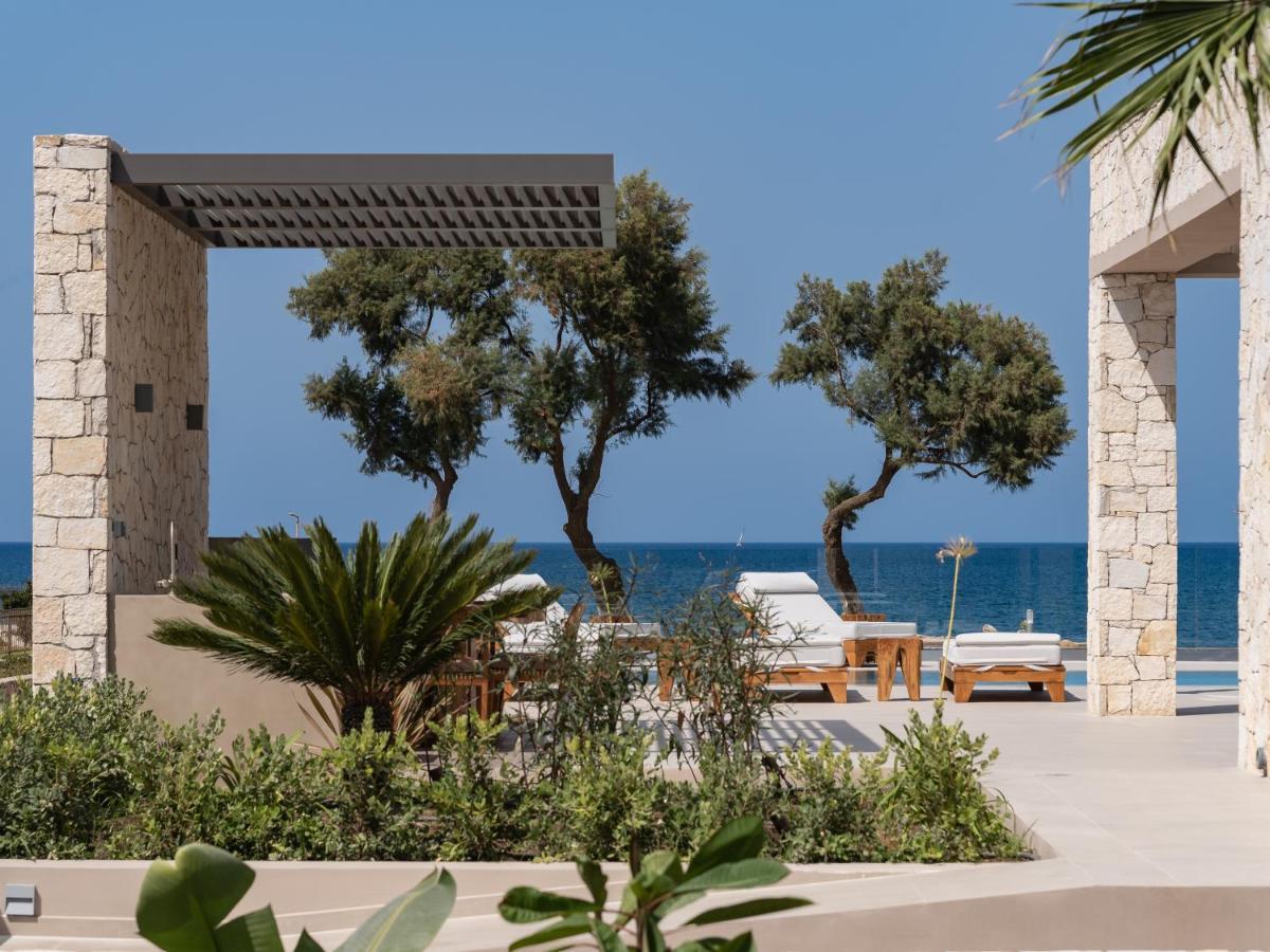 Artemis Seafront Villa, An Evanescence Sea Retreat, By Thinkvilla Tavronitis Exteriör bild