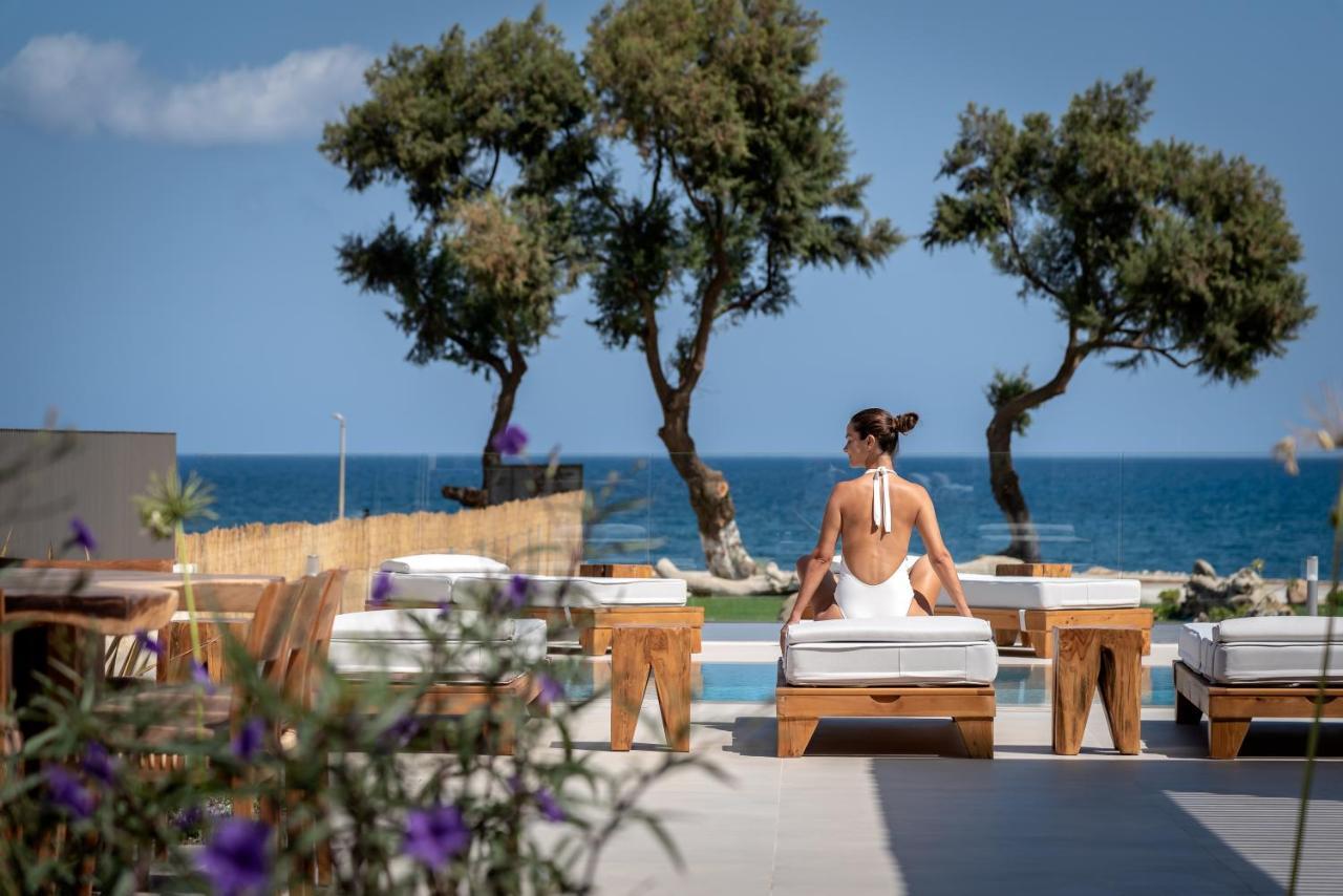 Artemis Seafront Villa, An Evanescence Sea Retreat, By Thinkvilla Tavronitis Exteriör bild