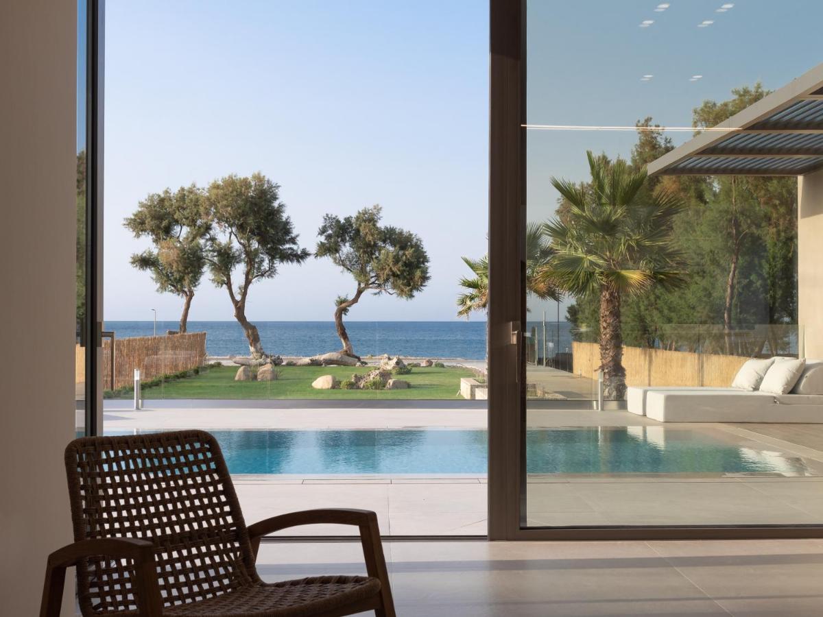 Artemis Seafront Villa, An Evanescence Sea Retreat, By Thinkvilla Tavronitis Exteriör bild