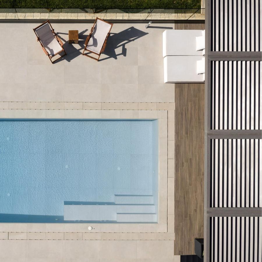 Artemis Seafront Villa, An Evanescence Sea Retreat, By Thinkvilla Tavronitis Exteriör bild